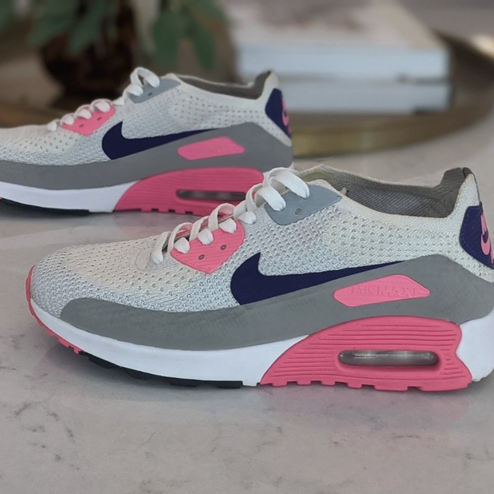 Nike Air Max 90 Ultra 2.0 Flyknit 'Laser Pink'